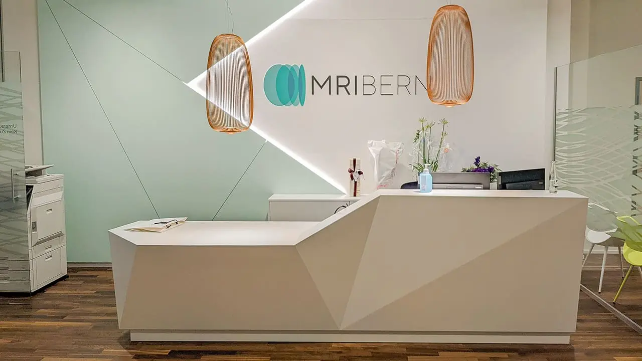 mri-bern-empfangsbereich.jpg